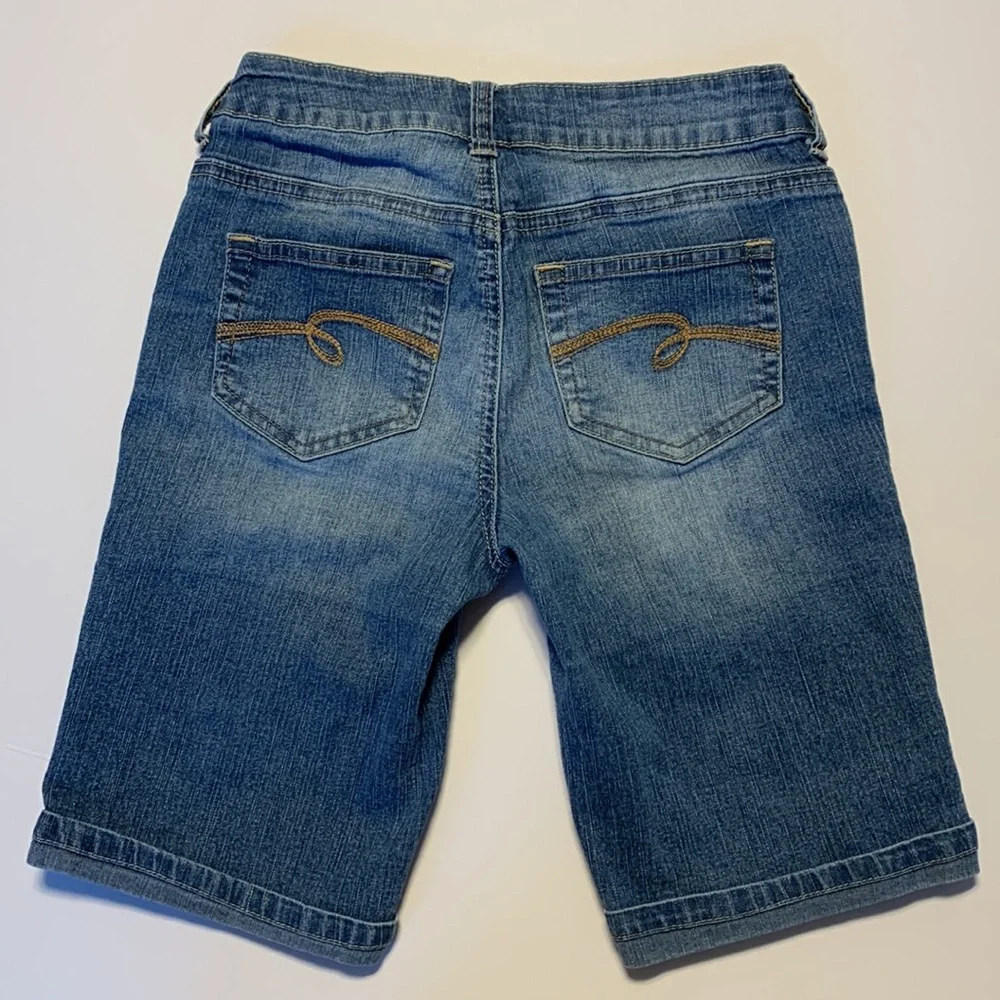 Justice Girls Denim Shorts - Picture 6 of 9
